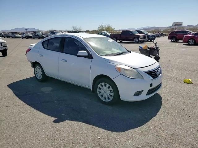 2014 Nissan Versa - Image 10