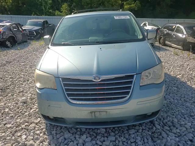 2A4RR5D13AR441121 2010 Chrysler Town & Country Touring