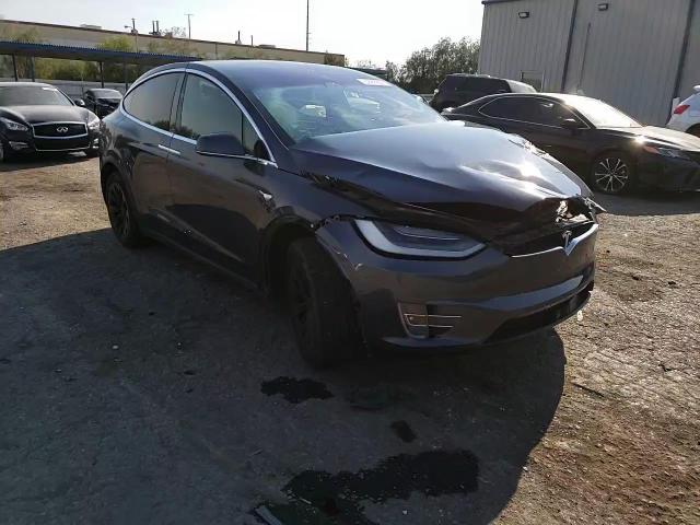 5YJXCBE23LF261043 2020 Tesla Model X