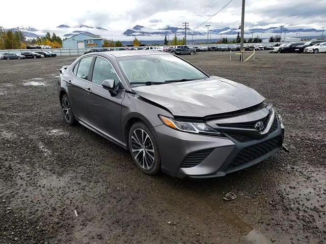 2018 Toyota Camry L VIN: 4T1B11HK4JU025524 Lot: 72387814