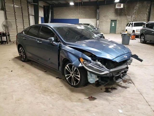 2019 Ford Fusion Titanium VIN: 3FA6P0K92KR260233 Lot: 70401624