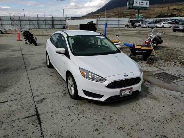 2016 Ford Focus Se VIN: 1FADP3F27GL379777 Lot: 72143604