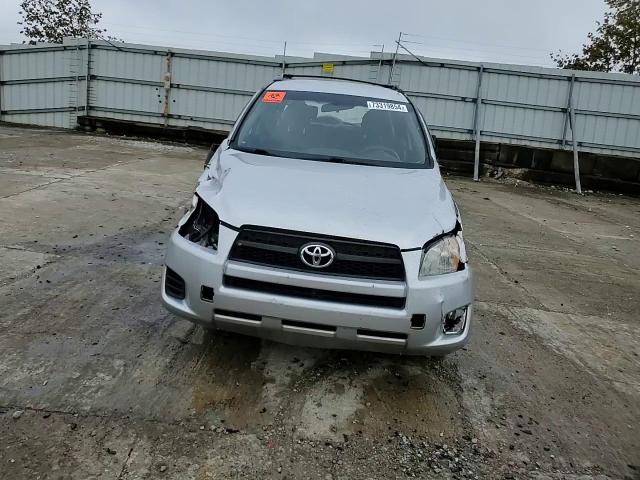 2T3BF4DV7BW096339 2011 Toyota Rav4