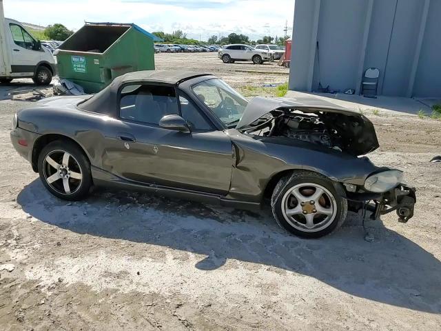 2000 Mazda Mx-5 Miata Base VIN: JM1NB3530Y0141604 Lot: 73312924