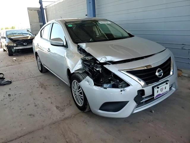 3N1CN7AP1JL804012 2018 Nissan Versa S