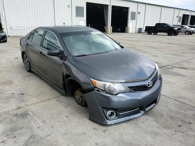 2013 Toyota Camry - Image 11