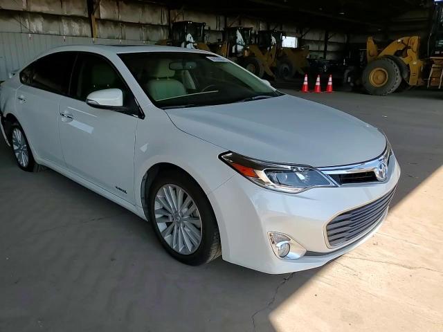 2015 Toyota Avalon - Image 11