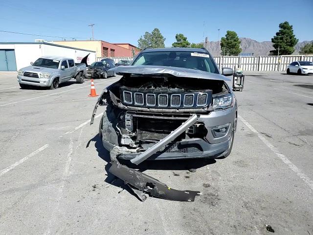 3C4NJCBB0KT685979 2019 Jeep Compass Latitude