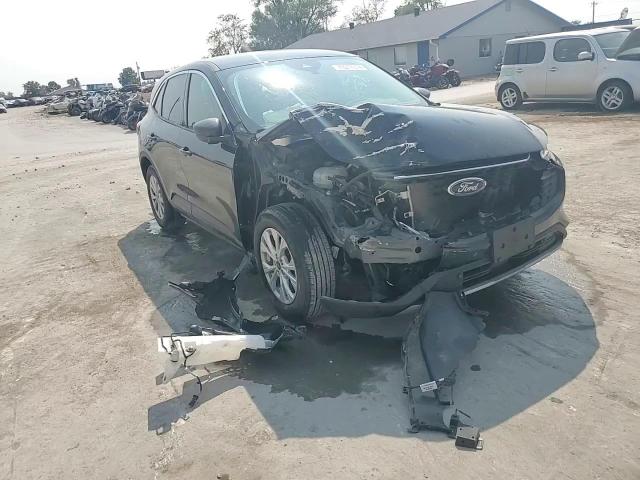 1FMCU0GN8PUB35695 2023 Ford Escape Active