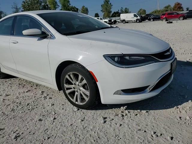 2015 Chrysler 200 Limited VIN: 1C3CCCAB8FN605521 Lot: 71992914