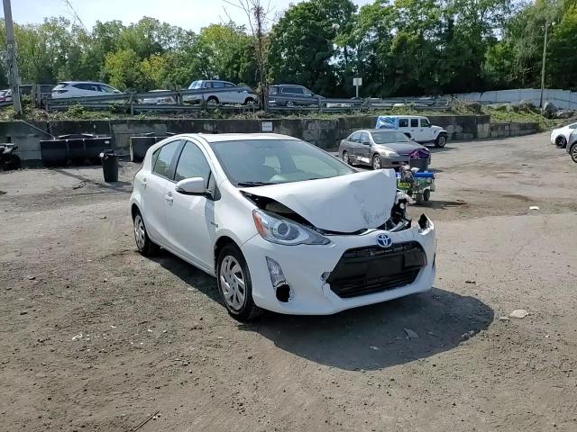 2015 Toyota Prius C VIN: JTDKDTB37F1098985 Lot: 72180424