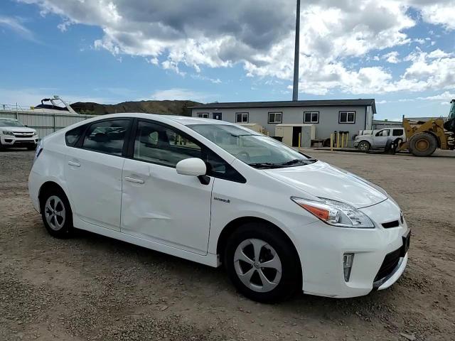 JTDKN3DU8F1994280 2015 Toyota Prius