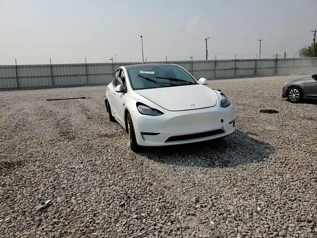 2023 Tesla Model Y VIN: 7SAYGDEE7PF682836 Lot: 69244354