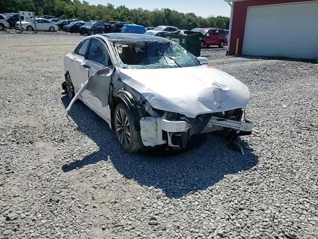 2017 Lincoln MKZ - Image 11