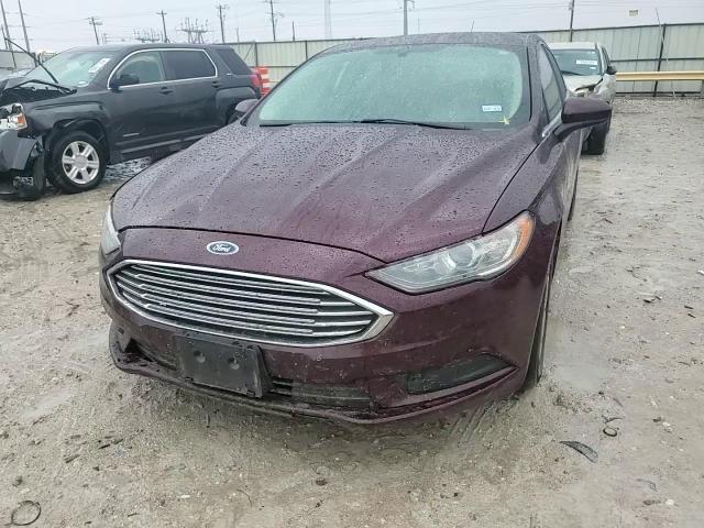 2017 Ford Fusion Se VIN: 3FA6P0H74HR246400 Lot: 69984754