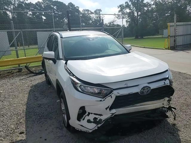 2021 Toyota Rav4 Xle VIN: 2T3W1RFV8MC103832 Lot: 72023124