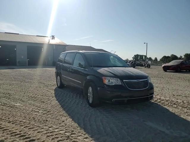 2C4RC1GG6DR737660 2013 Chrysler Town & Country Limited