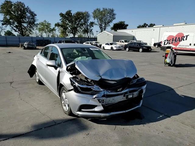 2018 Chevrolet Cruze Lt VIN: 1G1BE5SM3J7197058 Lot: 72854334