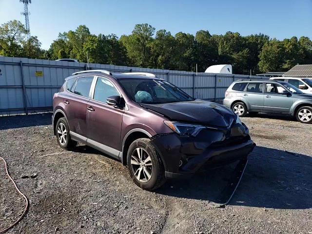 2017 Toyota Rav4 Xle VIN: 2T3RFREV8HW683717 Lot: 70963024