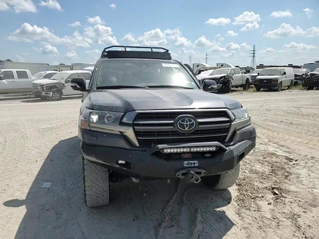 2021 Toyota Land Cruiser Vx-R VIN: JTMCY7AJ7M4107793 Lot: 72366154