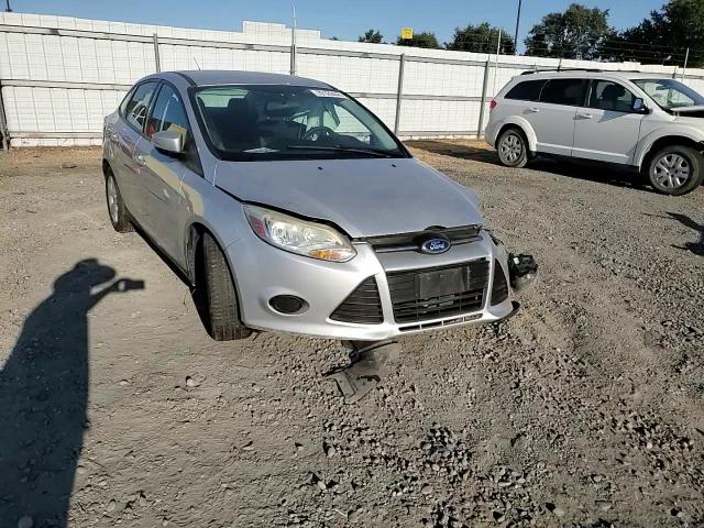 2014 Ford Focus Se VIN: 1FADP3F28EL363746 Lot: 70129444