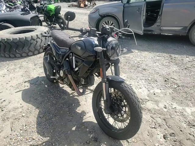 ZDMKAT3M7RB003912 2024 Ducati Scrambler Icon