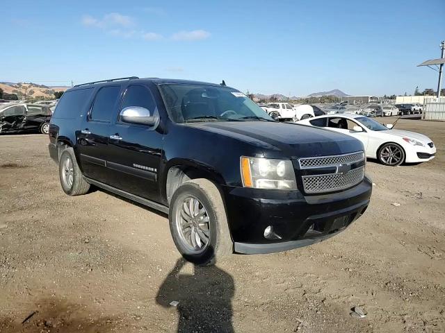 2008 Chevrolet Suburban C1500 Ls VIN: 3GNFC16J68G232883 Lot: 71062754