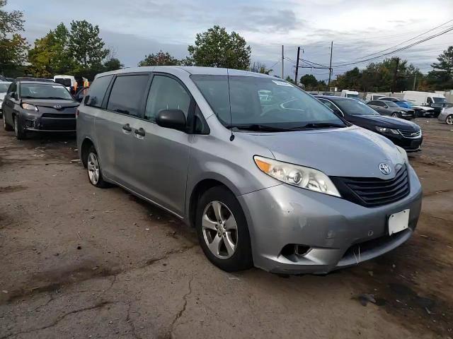 5TDZK3DC1ES478312 2014 Toyota Sienna