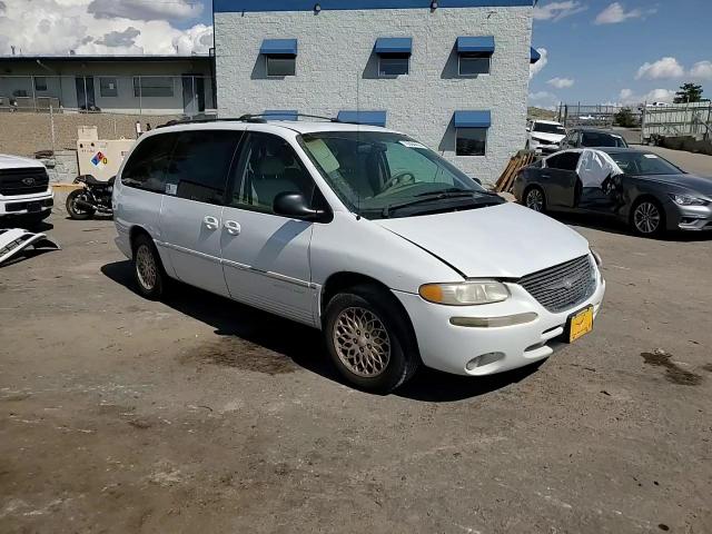 1998 Chrysler Town & Country Lxi VIN: 1C4GP64L2WB637437 Lot: 70504424