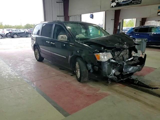 2C4RC1CG3GR207575 2016 Chrysler Town & Country Touring L