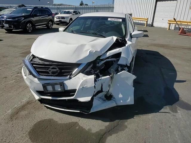 1N4AL3AP8HC246822 2017 Nissan Altima 2.5