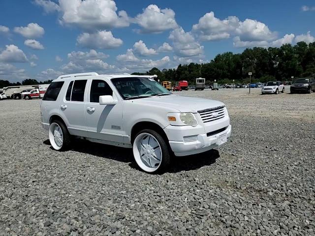 2006 Ford Explorer Xls VIN: 1FMEU72E16UB17157 Lot: 72680664