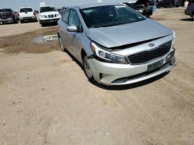 2017 Kia Forte Lx VIN: 3KPFL4A79HE007665 Lot: 72861354