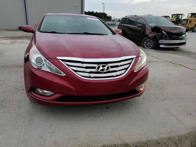 2012 Hyundai Sonata - Image 11