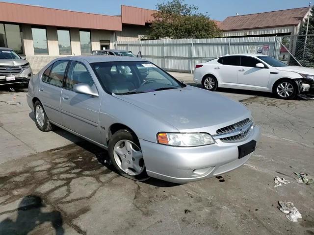 2001 Nissan Altima Xe VIN: 1N4DL01D51C170144 Lot: 71024044