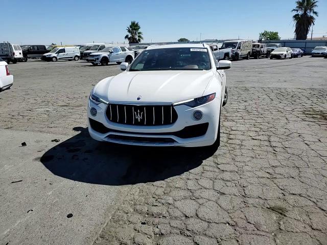 ZN661XUL9HX250505 2017 Maserati Levante Luxury