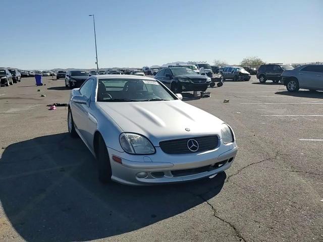 2001 Mercedes-Benz Slk 320 VIN: WDBKK65FX1F194407 Lot: 73202844