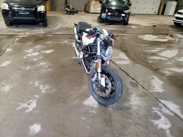 2009 Ducati Monster 696 VIN: ZDM1RADN39B007827 Lot: 72904374