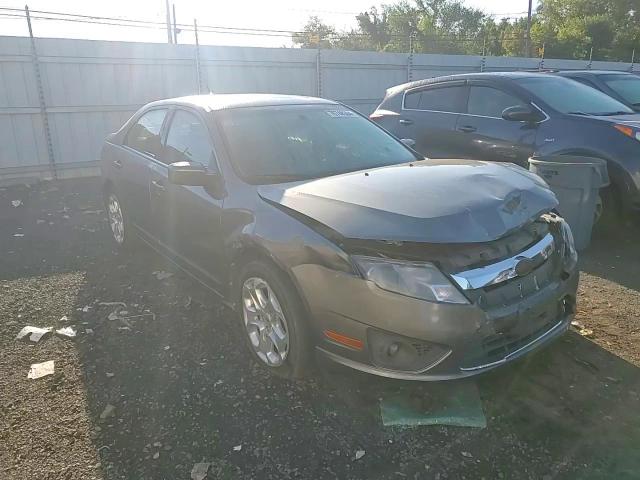 3FAHP0HA7AR342676 2010 Ford Fusion Se