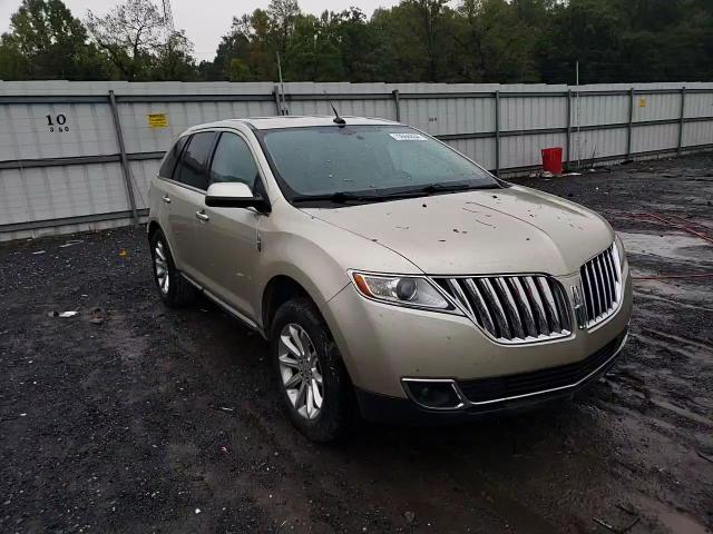 2011 Lincoln Mkx VIN: 2LMDJ6JK9BBJ29602 Lot: 73666034