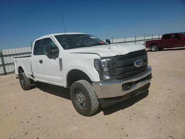 2017 Ford F250 Super Duty VIN: 1FT7X2B68HED31222 Lot: 70337324