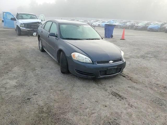 2009 Chevrolet Impala - Image 10