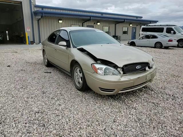 1FAFP53U0YG268444 2000 Ford Taurus Se