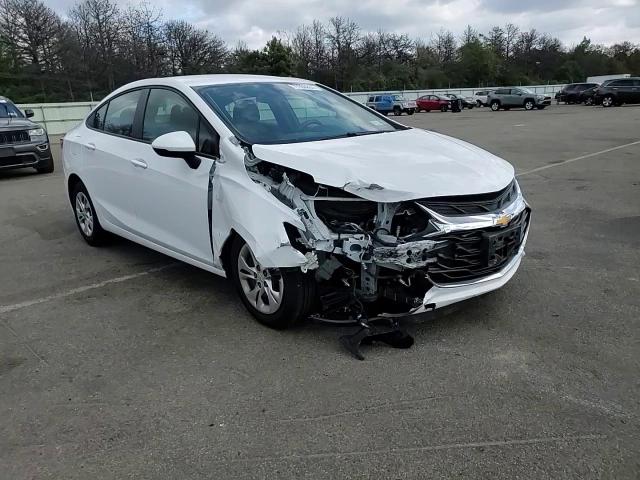 2019 Chevrolet Cruze Ls VIN: 1G1BC5SM5K7150802 Lot: 71930884