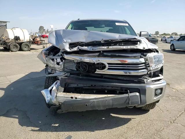 5TFDY5F13HX676341 2017 Toyota Tundra Crewmax Sr5