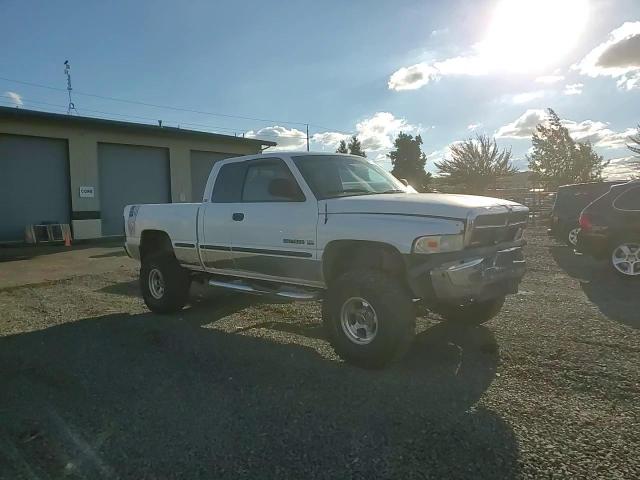 1998 Dodge Ram 1500 VIN: 3B7HF13Y5WG178306 Lot: 72273924