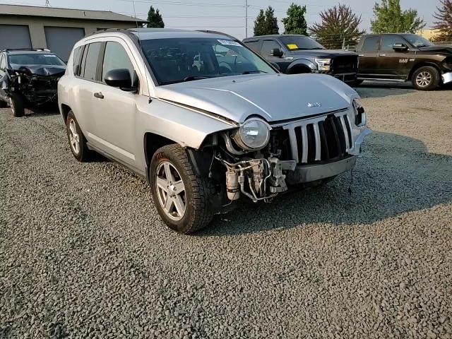 2007 Jeep Compass VIN: 1J8FF47W47D584411 Lot: 69158684