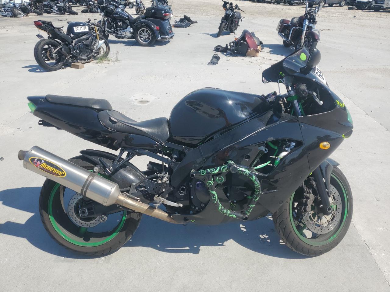 Price & History 2000 Kawasaki Zx900 E 4 vin
