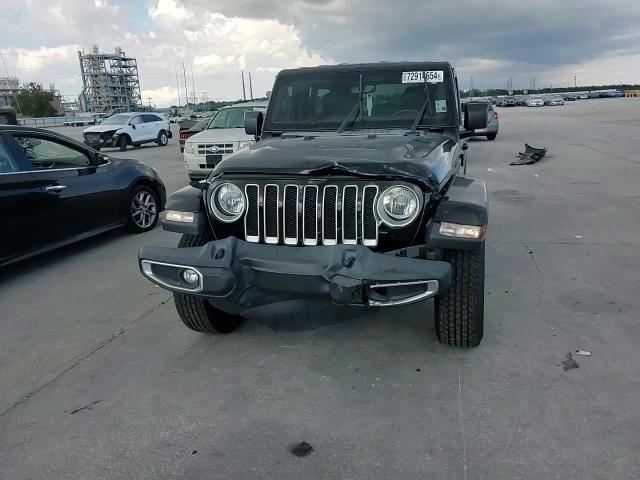 1C4HJXEN1JW314929 2018 Jeep Wrangler Unlimited Sahara