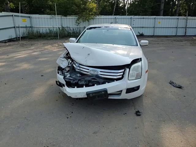 2008 Ford Fusion - Image 11